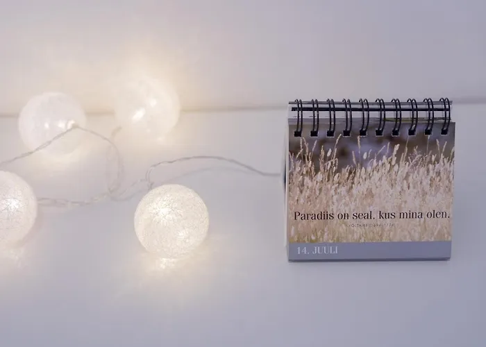 Apartment The Pink House With Private Garden